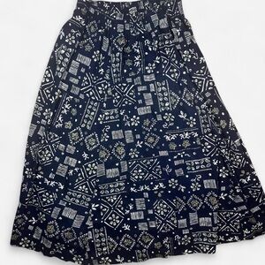 Vintage Navy Maxi Skirt Detailed Floral Pattern Women’s 8 Mediterranean Boho EUC